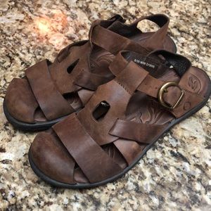 Born Women’s Brown Sandals
